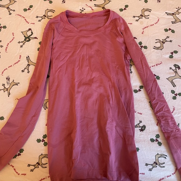 raspberry lululemon regular lenth long sleeve swiftly - Picture 1 of 6